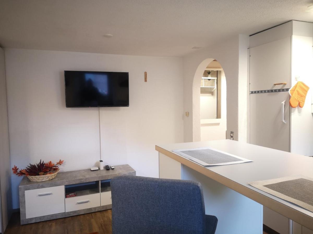 ザムナウンHaus Crestasアパートメント エクステリア 写真